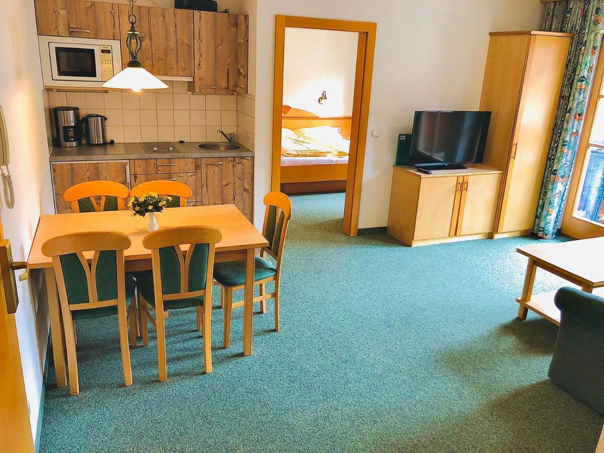 Ferienhaus Hotel Roesslwirt Kirchberg en Tyrol Extérieur photo